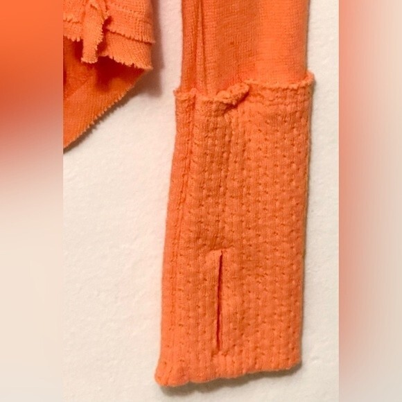Free People Colby Lipgloss Orange Long Sleeve Shirt 
Size Medium NWT - Picture 3 of 8